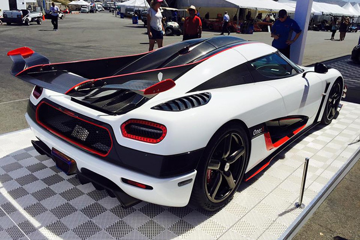 Sieu xe Koenigsegg One:1 cuoi cung, dau tien tren dat My-Hinh-7